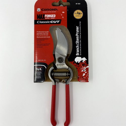 Corona Classic Cut Bypass Pruner with package design